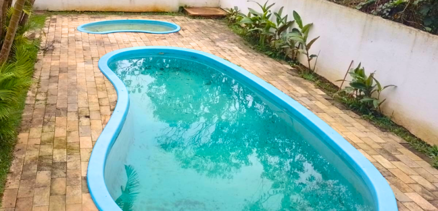 Linda Chácara à Venda – 2.700 m² em Suzano Descrição do Imóvel